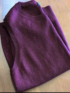 J Crew 100% Cashmere Relaxed Fit Crewneck Sweater Vest - Plum/Wine